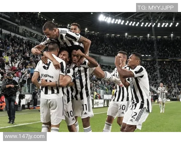 聚焦尤文图斯足球明星阵容分析与球队未来发展趋势探讨